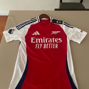 Arsenal jersey brand new with the tag